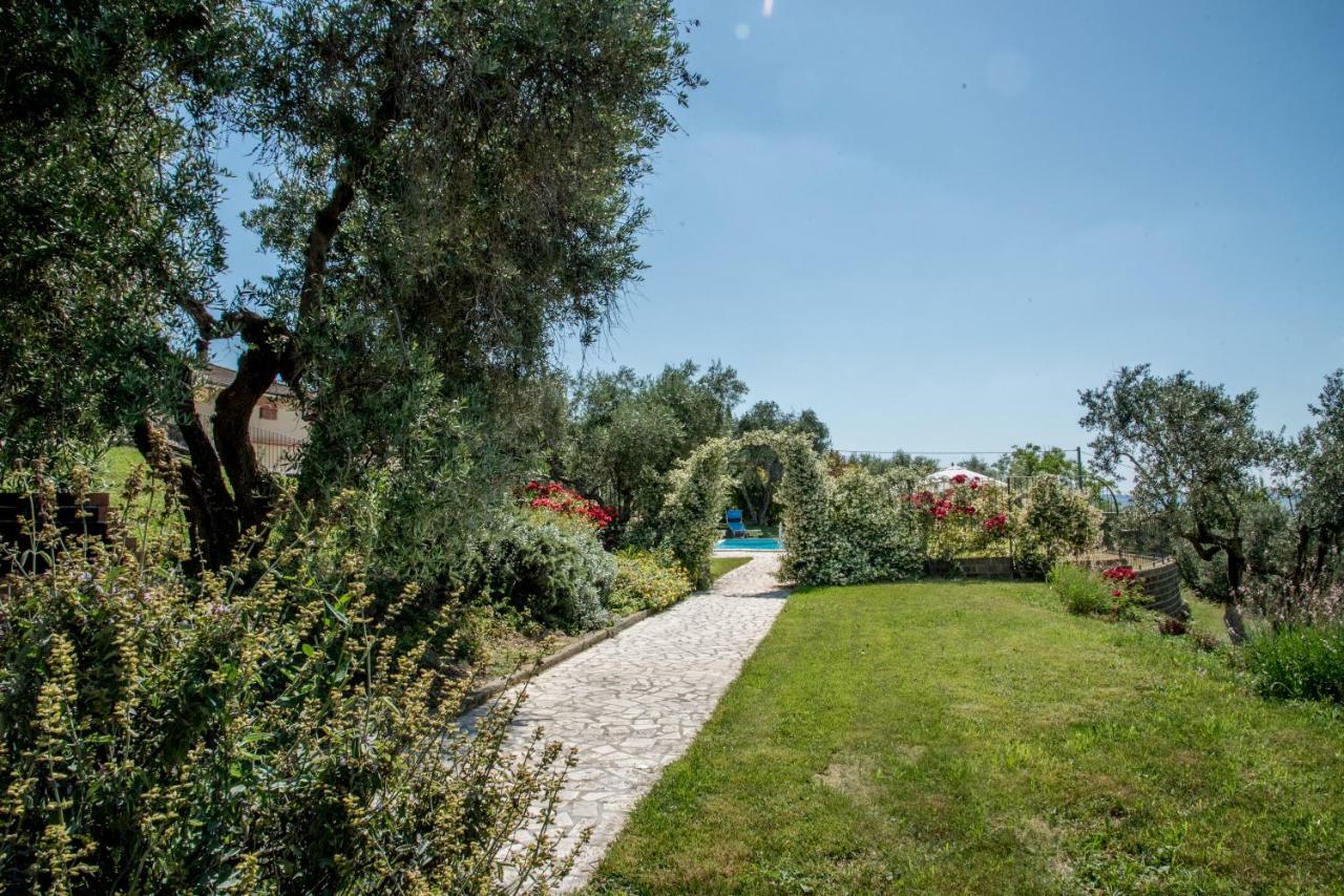 Villa Collebelvedere - Near Rome With Home Restaurant Fara in Sabina Экстерьер фото